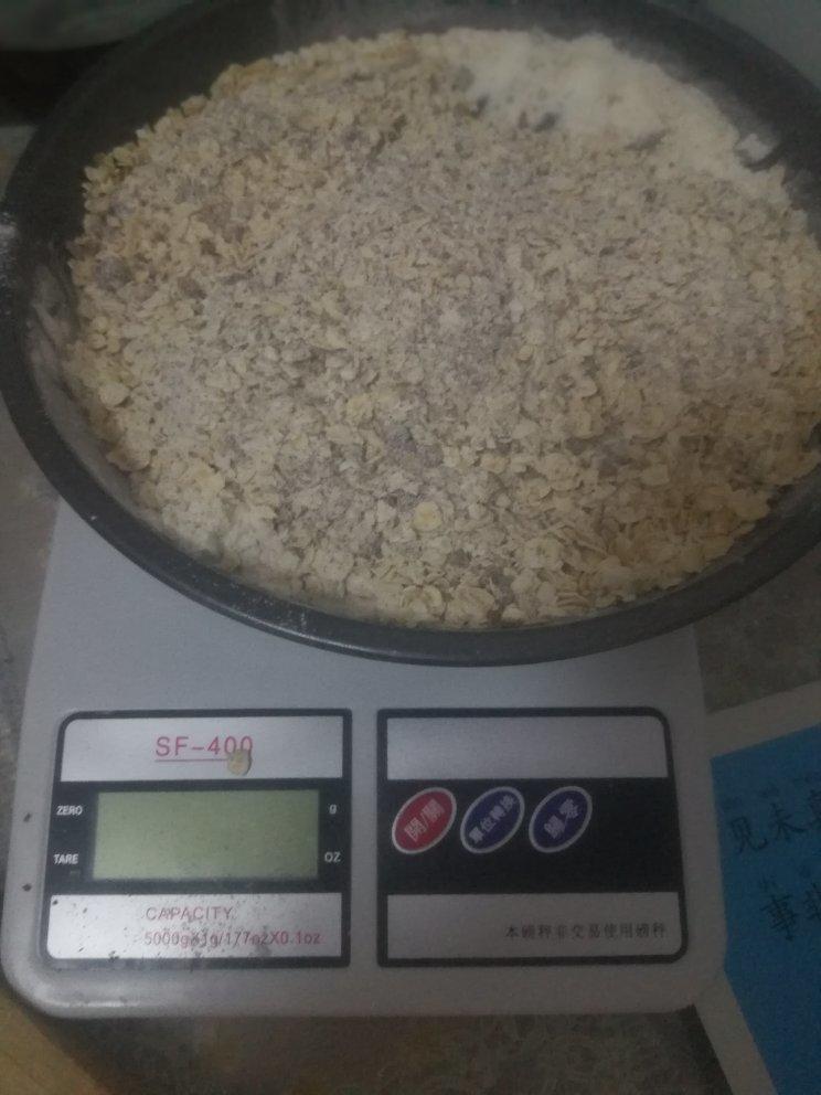 素食:有机燕麦芝麻大饼干