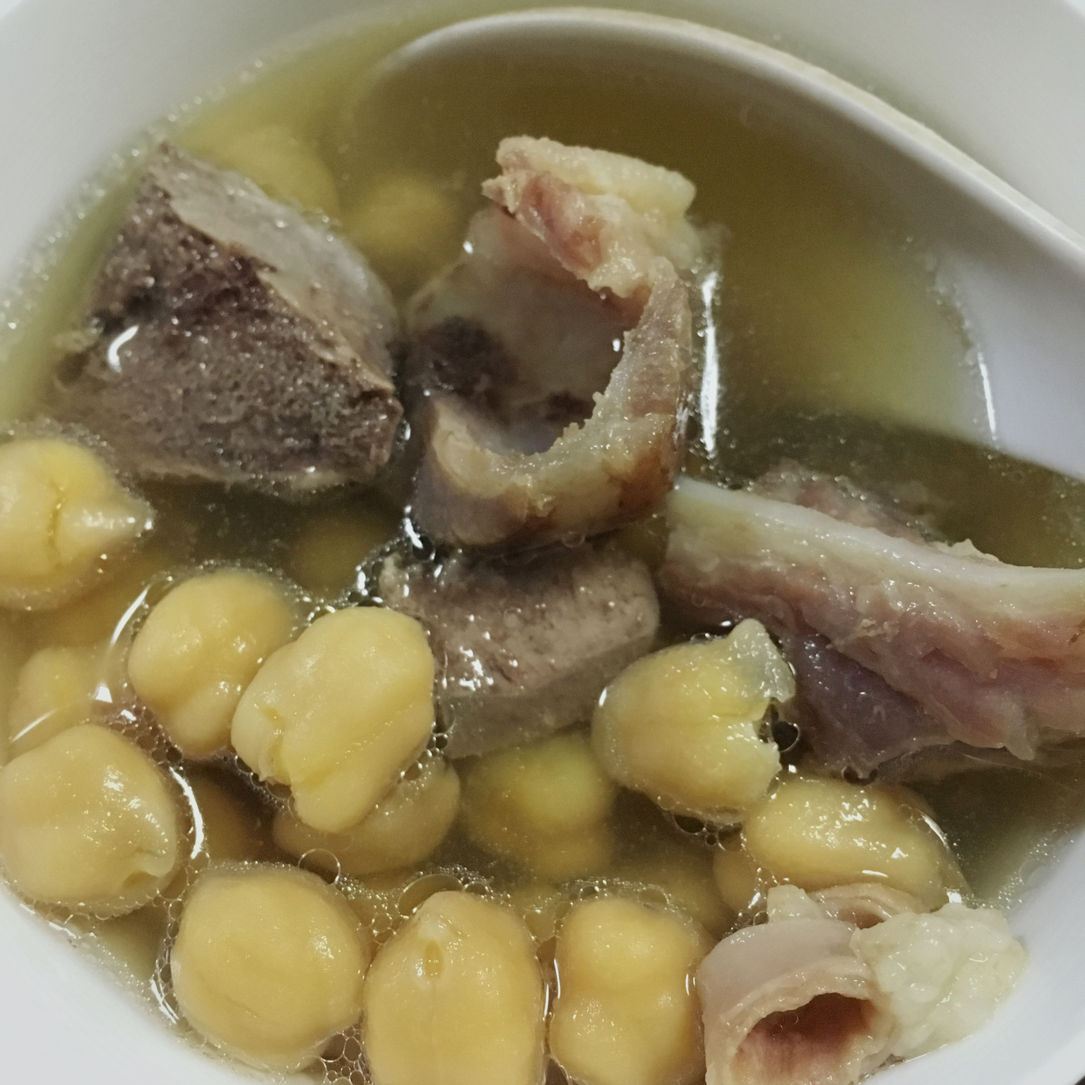 天麻子炖骨头汤