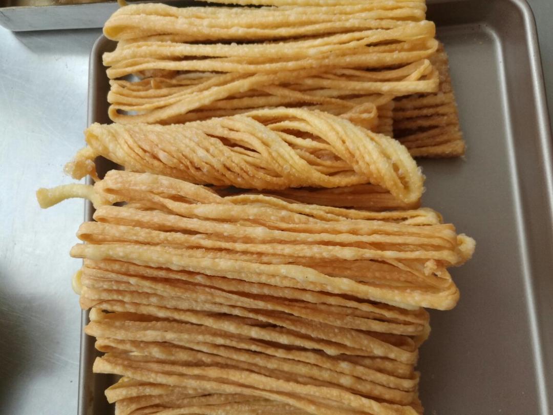 柒彩阳光做的馓子