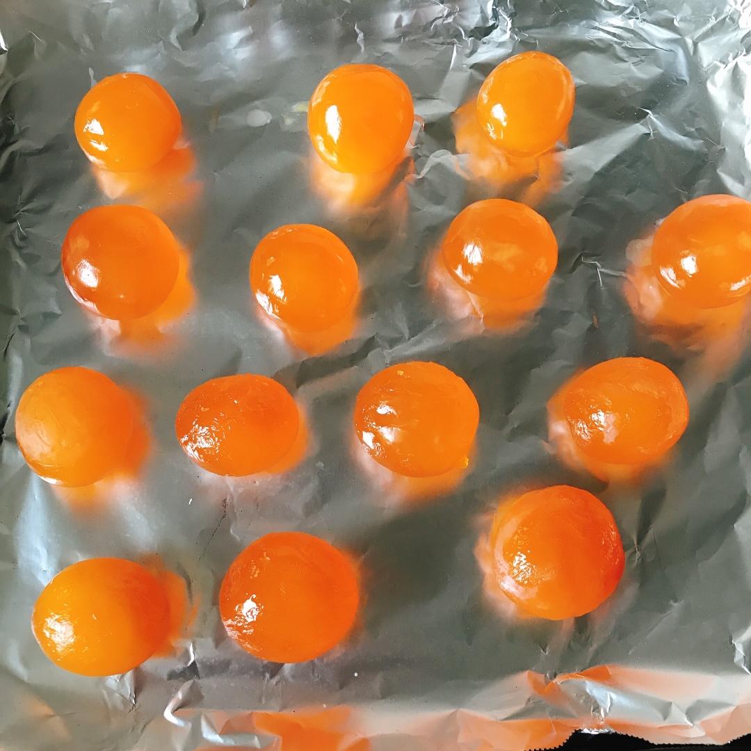 自制流油的咸鸭蛋