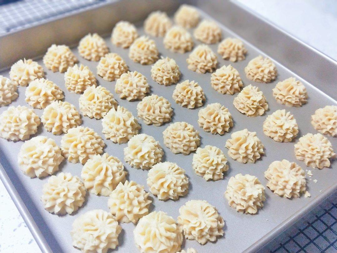 被业界猜了很久的网红牛油小花曲奇配方，酥的掉渣