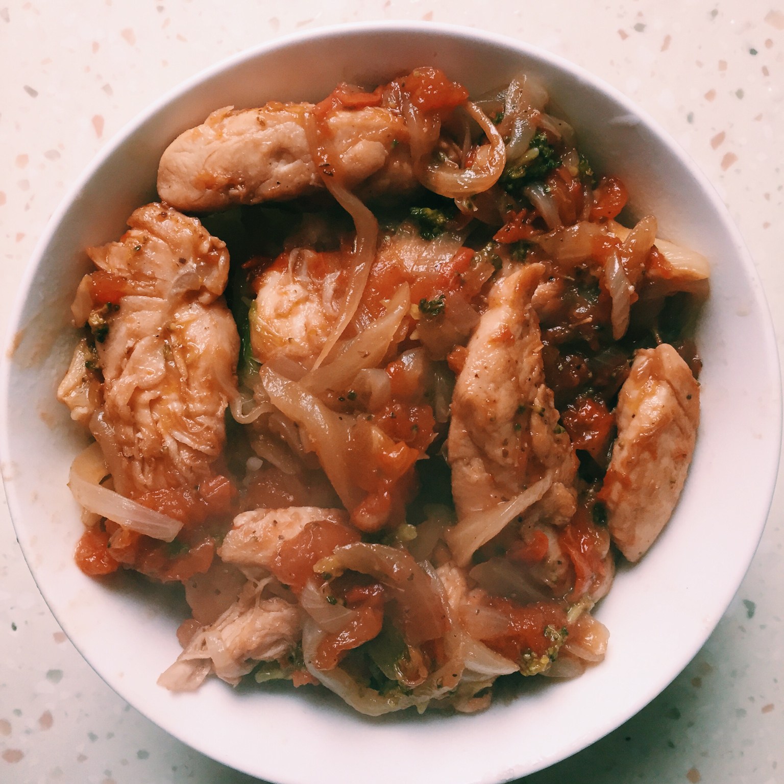 番茄炖鸡胸丨健康·三餐