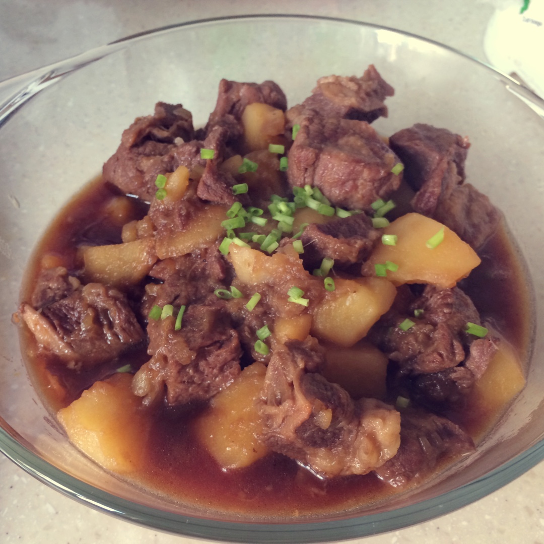 土豆炖牛肉