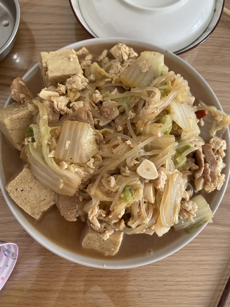 冻豆腐白菜炖粉条