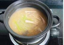 西红柿酸辣汤的做法 步骤6