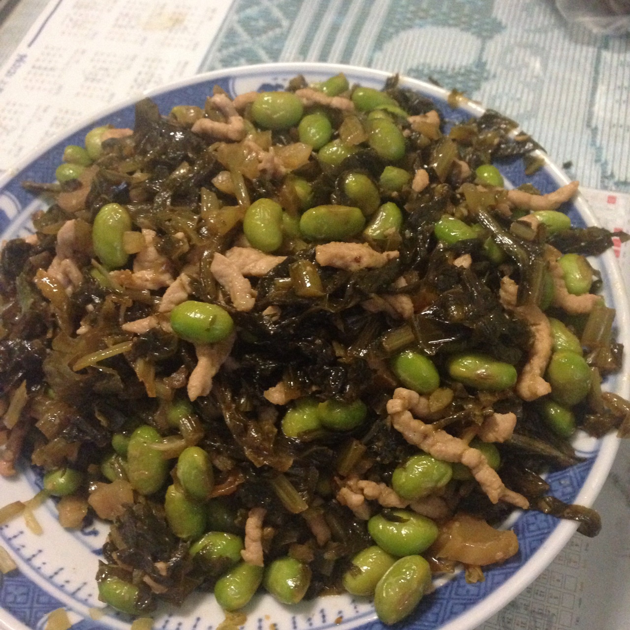 咸菜肉丝炒毛豆