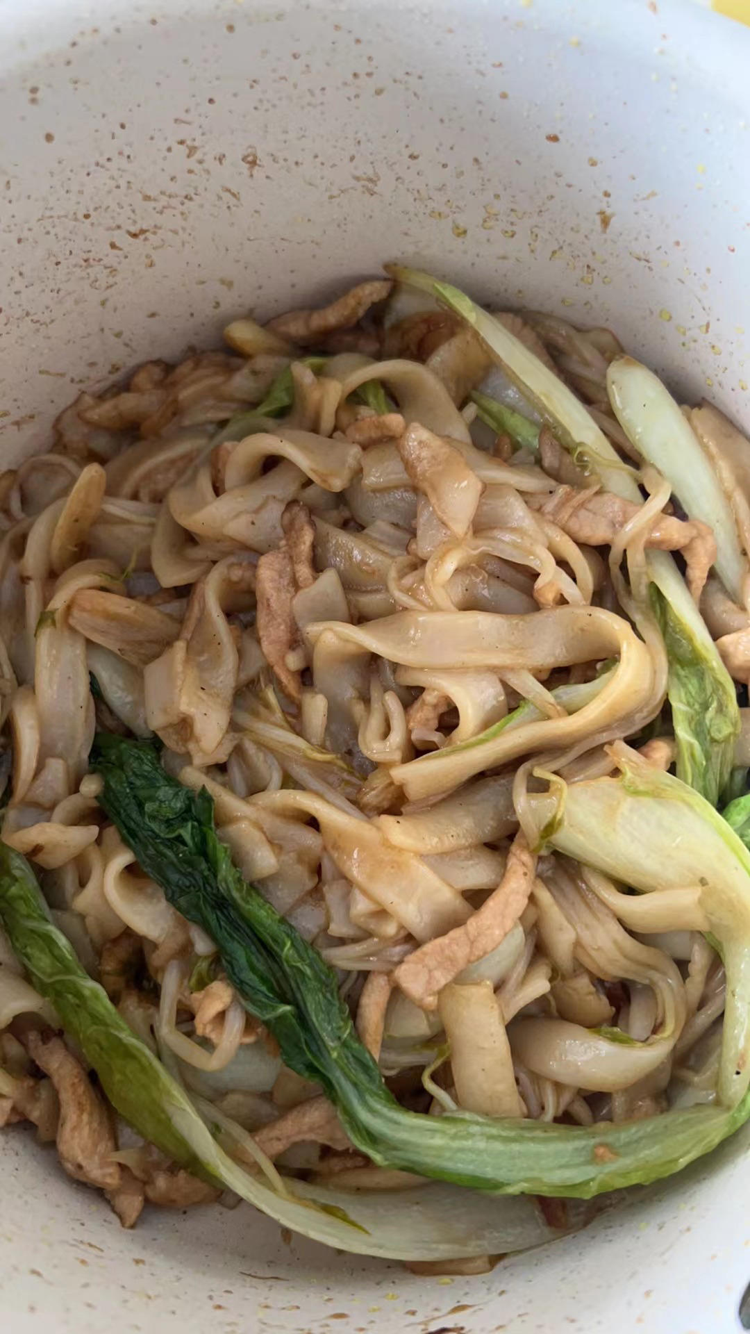 路边摊的炒河粉