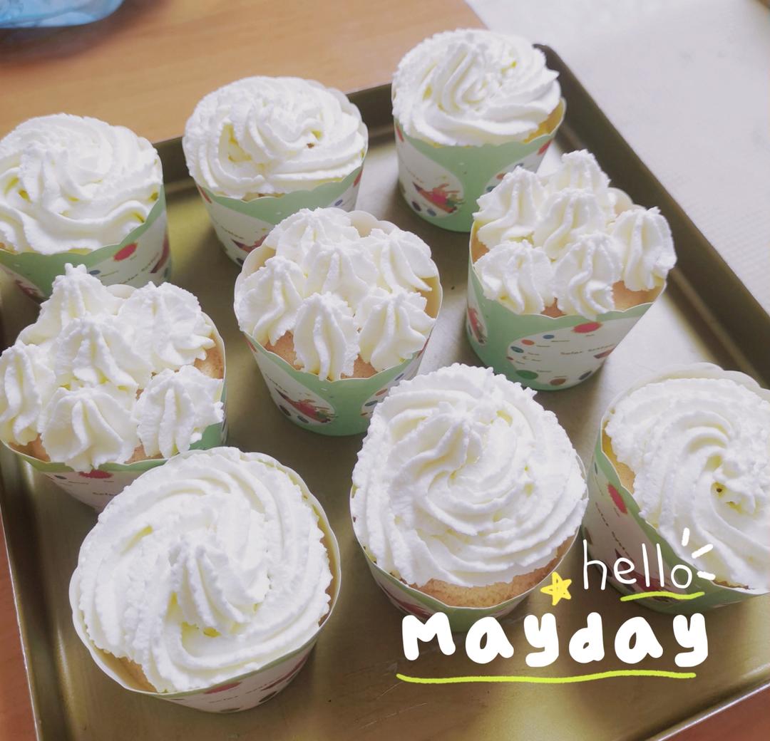 纸杯蛋糕 8寸戚风蛋糕的量