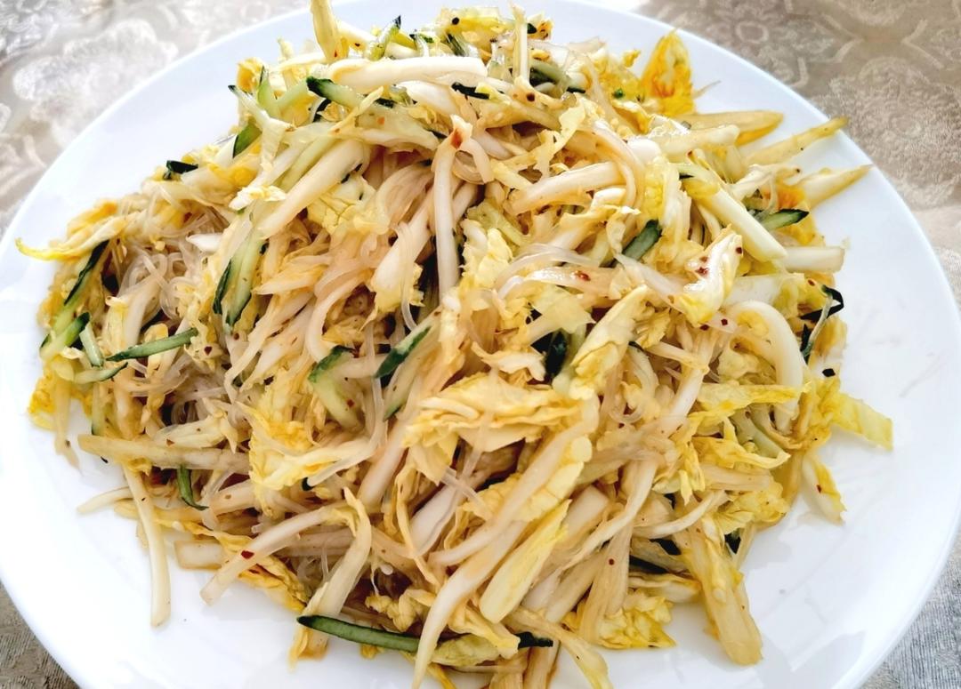 爽口开胃的清拌白菜丝
