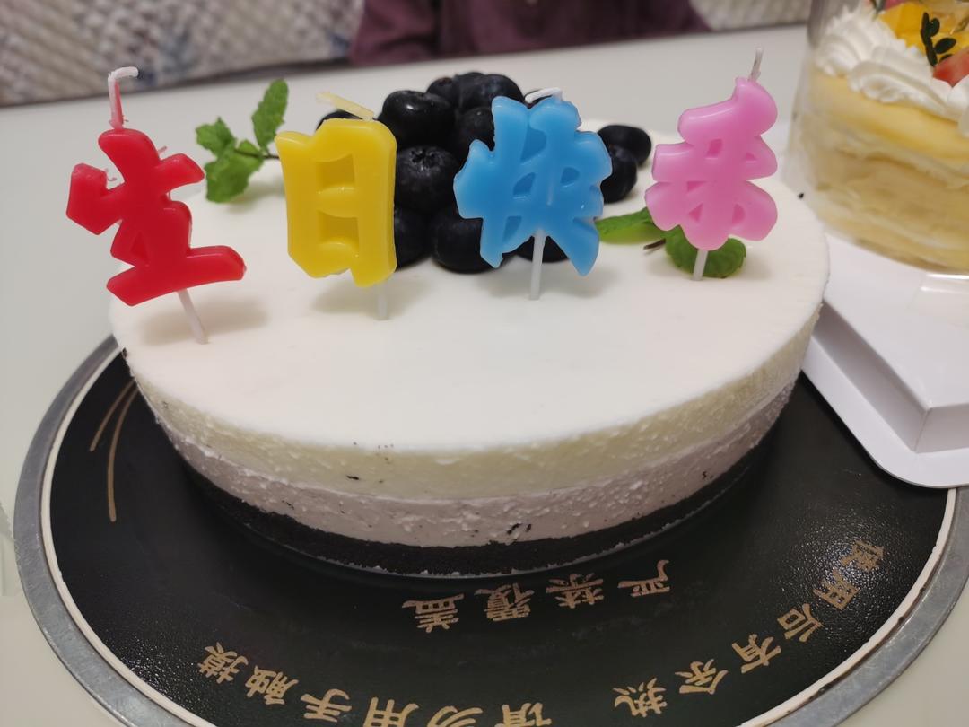 比冰淇淋还好吃❗️入口即化的蓝莓酸奶慕斯