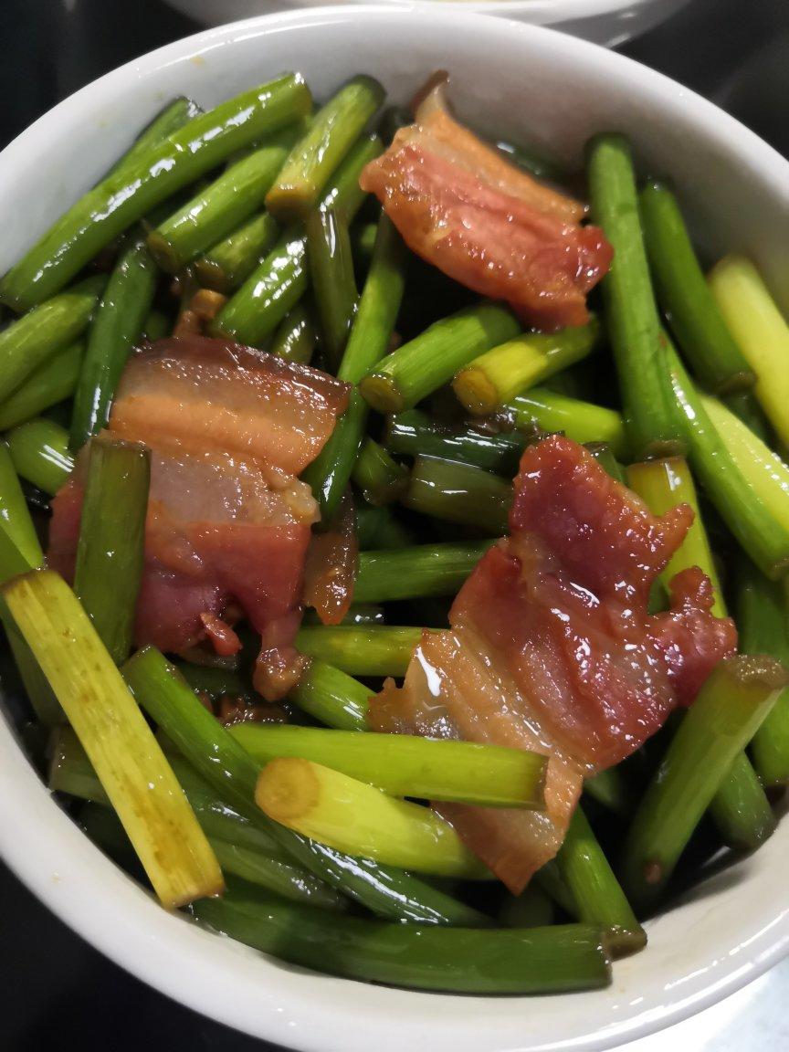 快手家常菜 蒜苔（蒜苗）炒肉