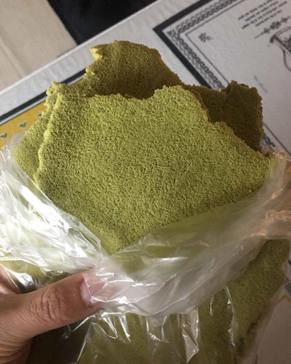 抹茶戚风蛋糕卷