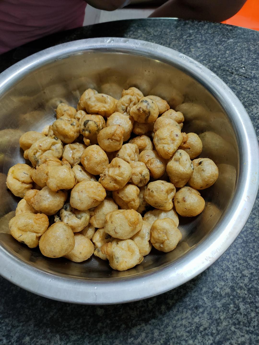 黄金软炸鱼圆