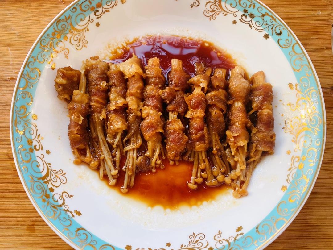 超级下饭的金针菇牛肉卷