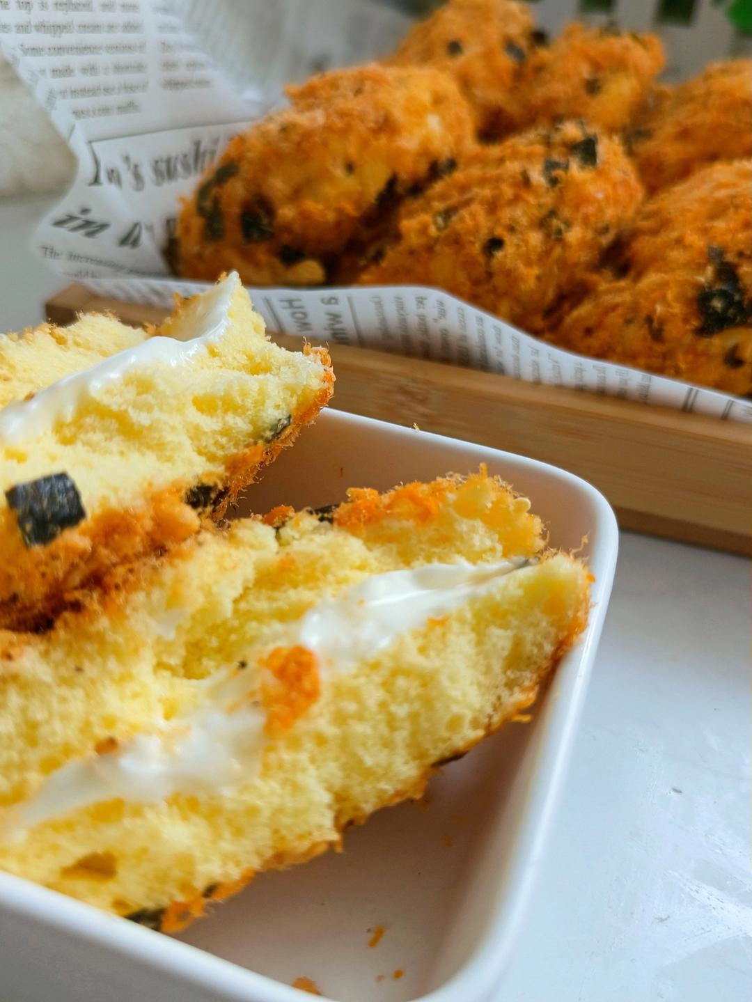 松软可口的肉松小贝