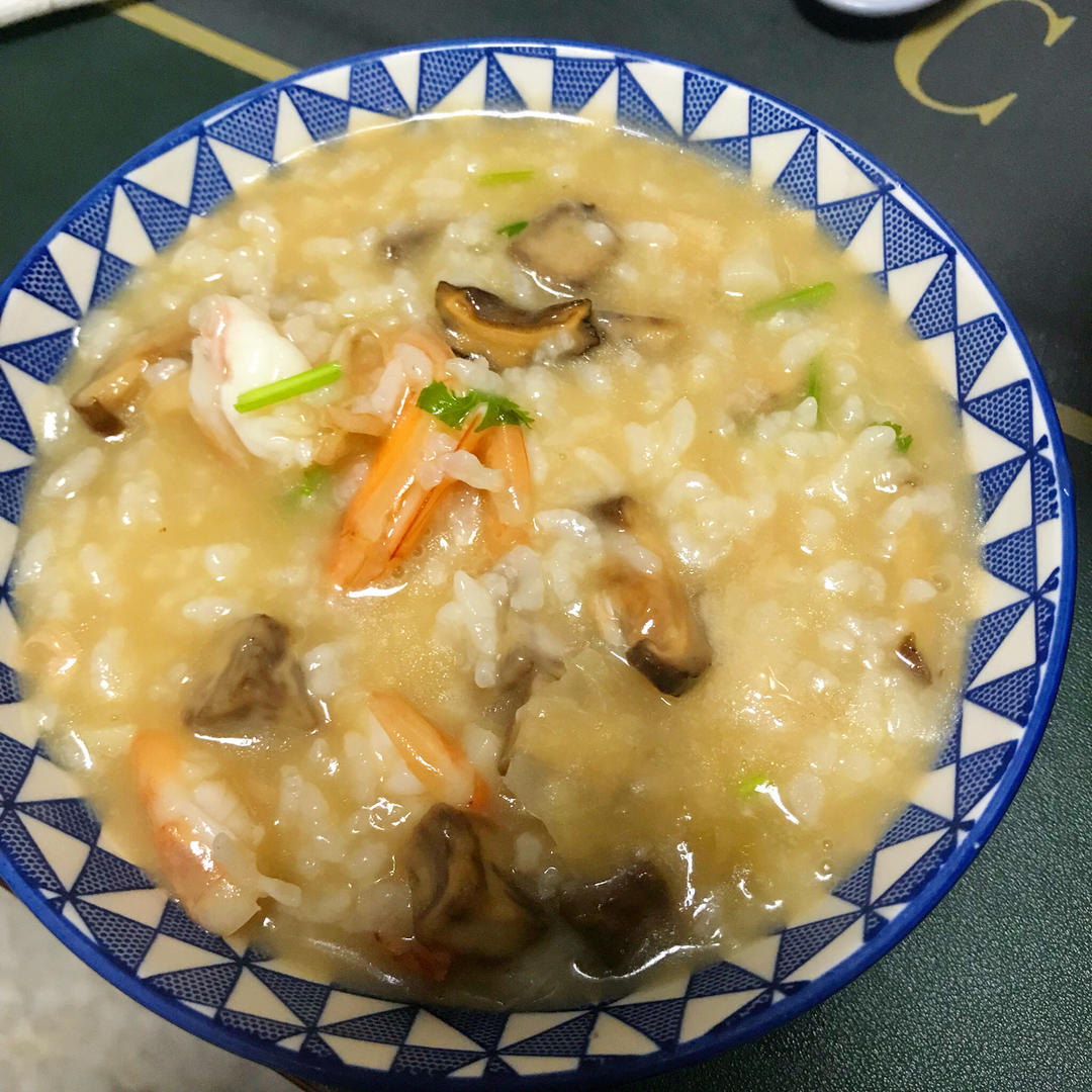 秒杀大牌档的潮汕砂锅粥