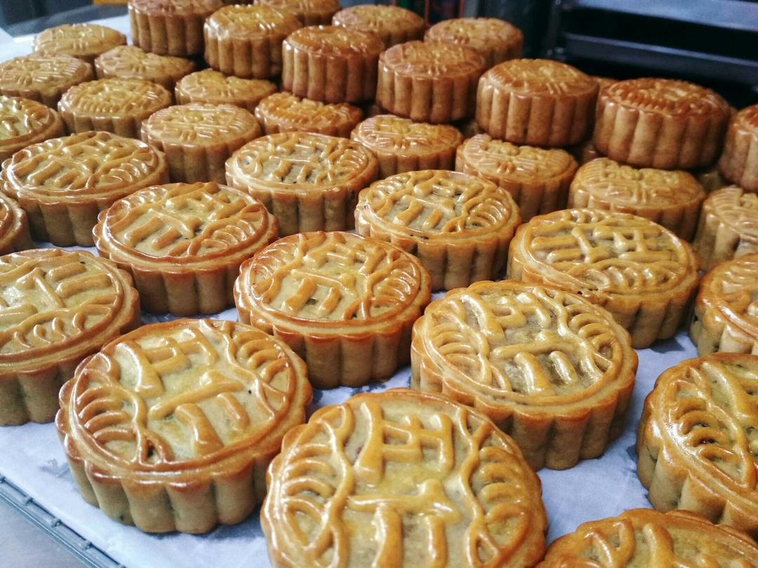 广式板栗月饼