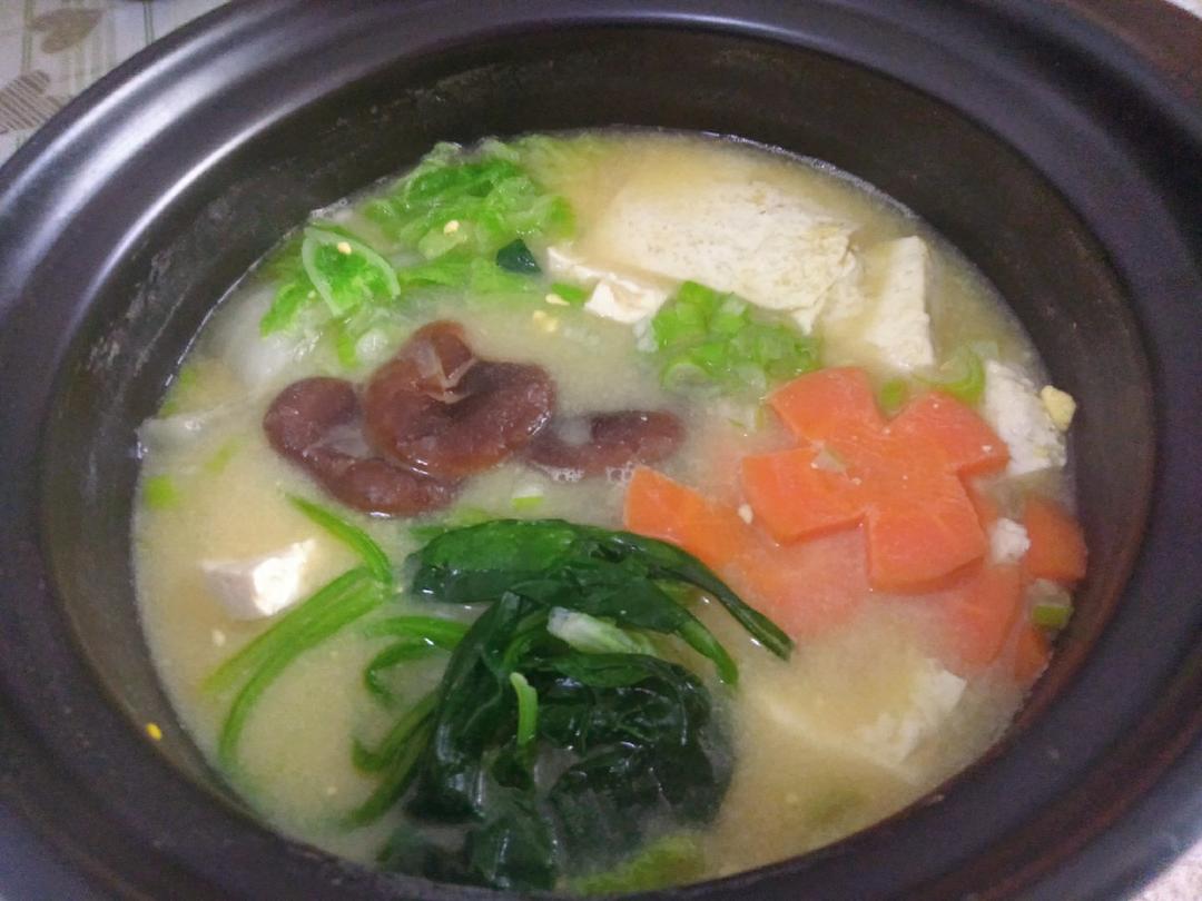 蛋黄豆腐蔬菜煲
