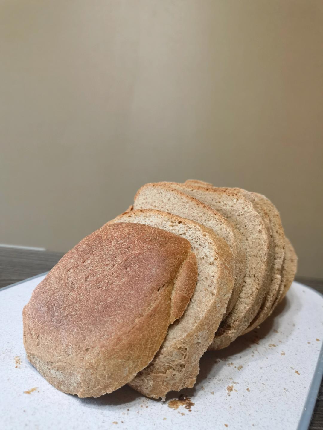 伪无糖低油100%纯全麦酸奶吐司（面包机版）