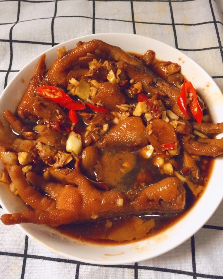 “销魂”卤鸡爪