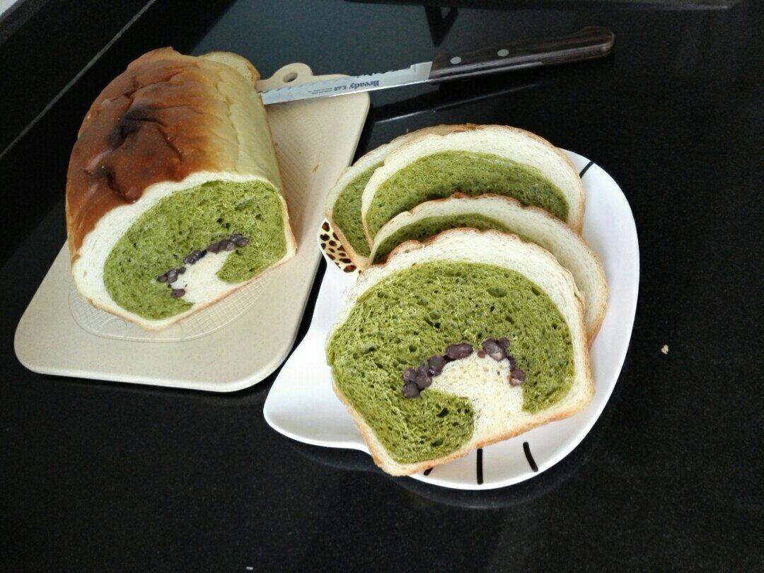 抹茶蜜豆吐司