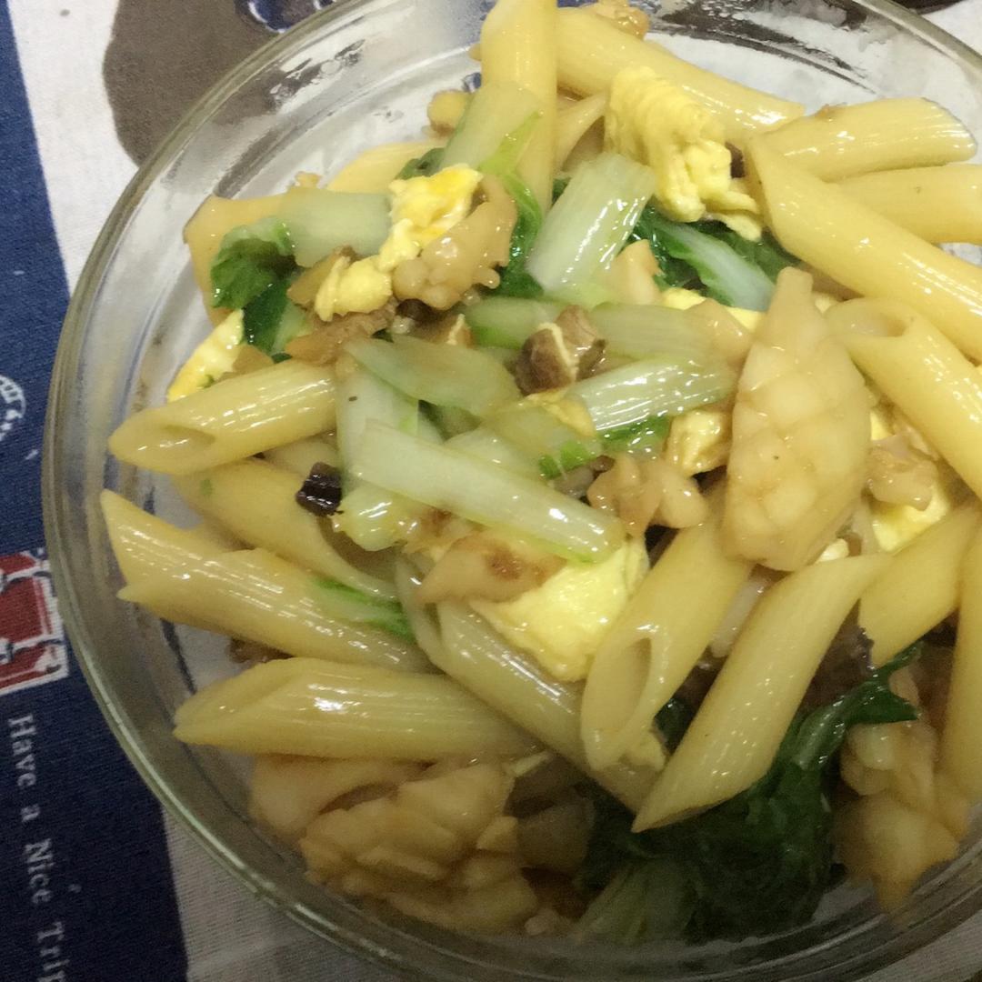 鱿鱼海味意大利面