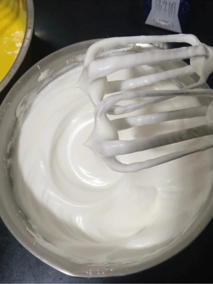 无泡打粉的金枕蛋糕—一次成功零失败