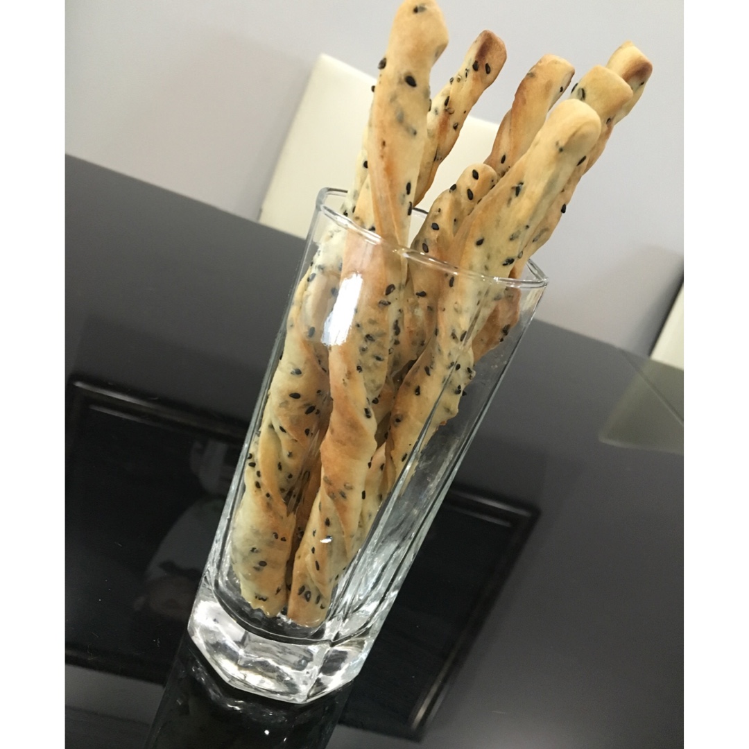 香甜芝麻面包棒~超级简单快手