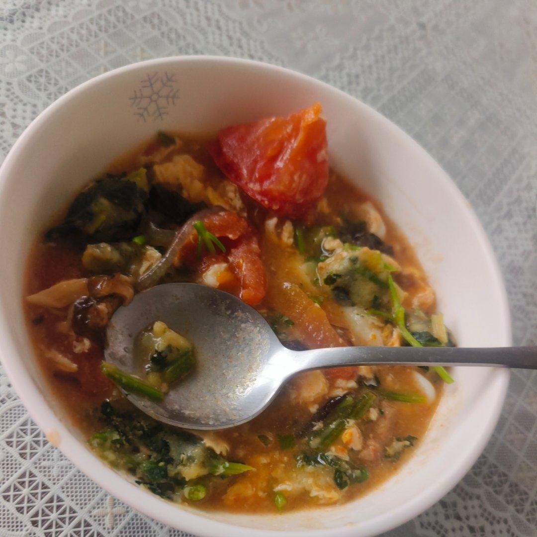 菠菜鸡蛋疙瘩汤