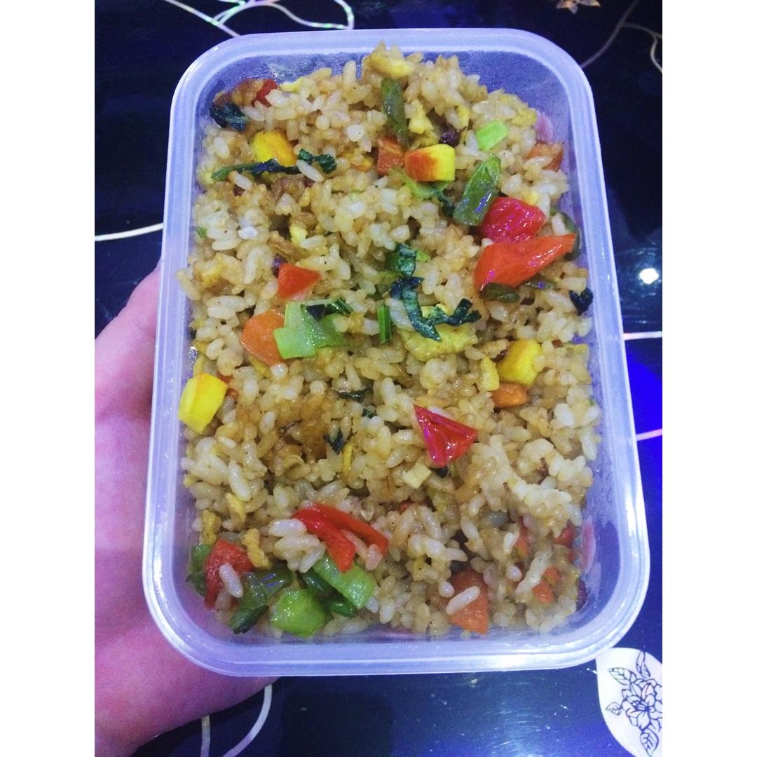 酱油素炒饭