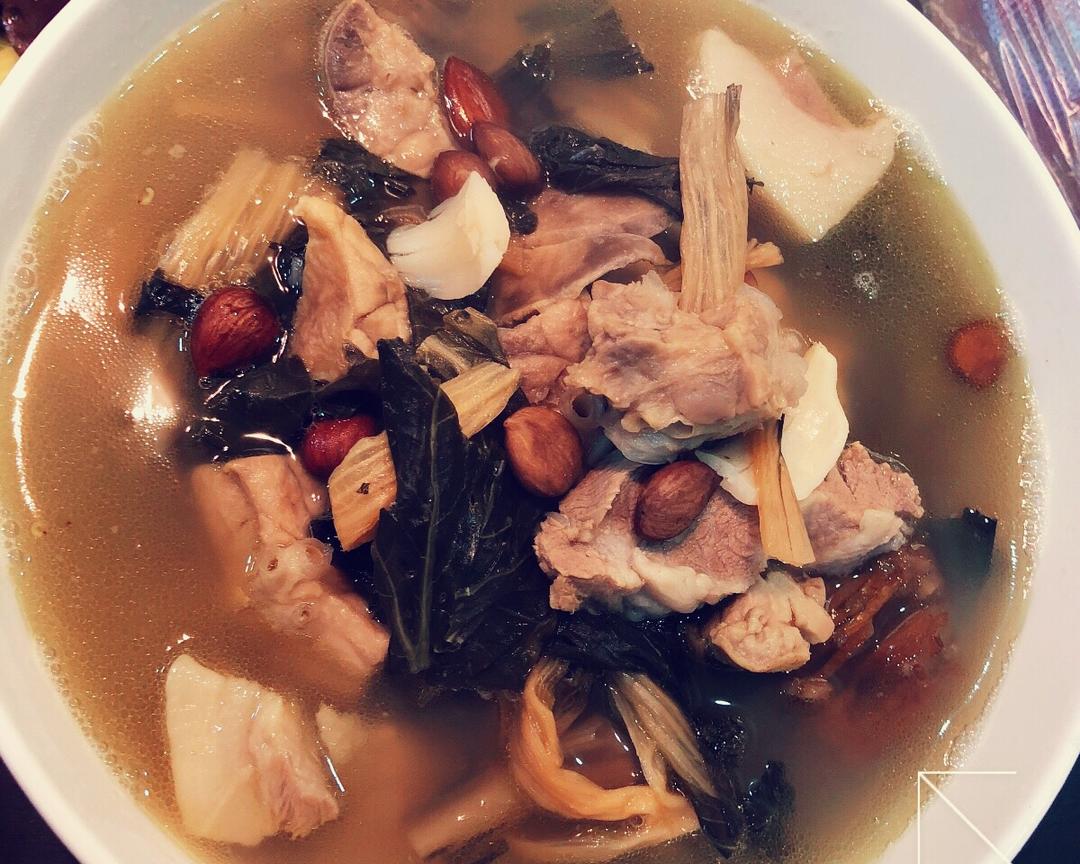南北杏菜干猪肺汤