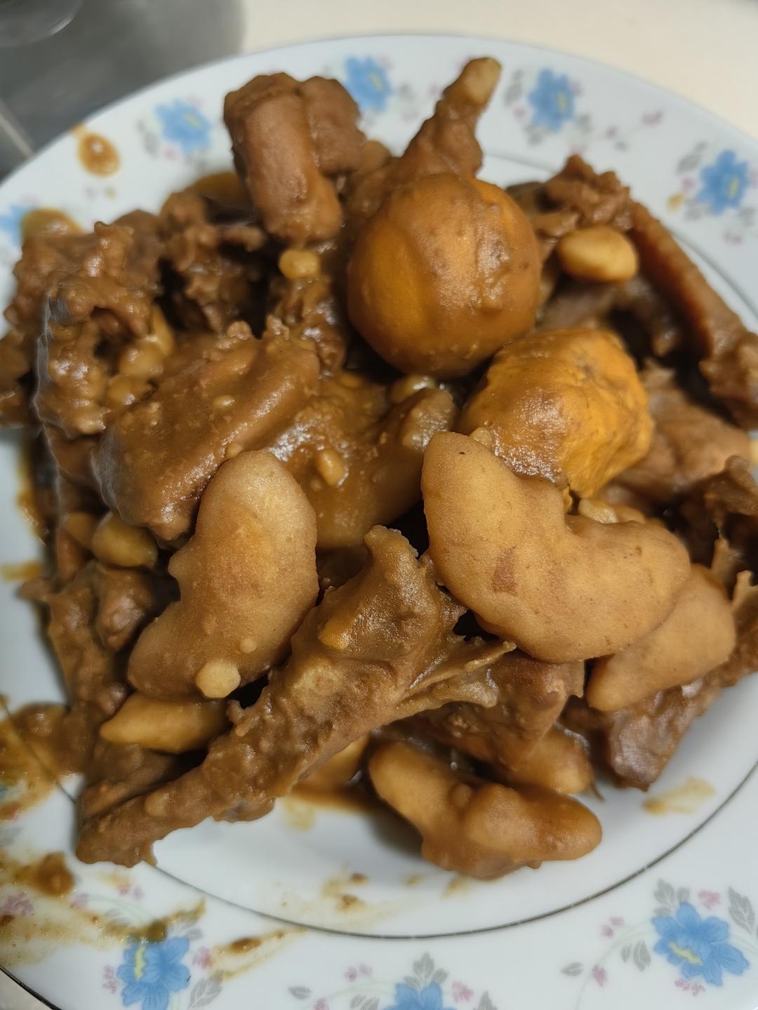 老菱角烧鸡腿（包括煮菱角、剥菱角～）
