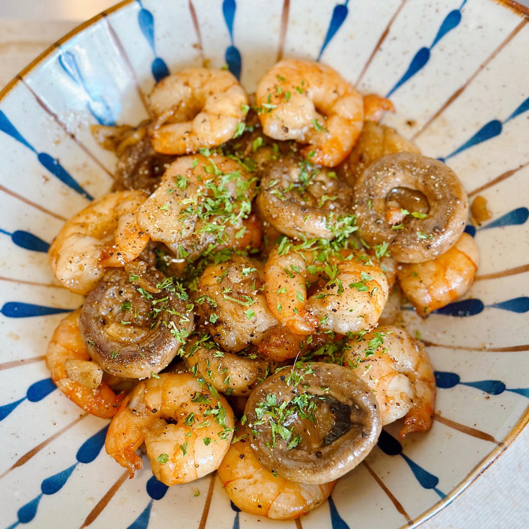 Tapas西班牙蒜辣虾