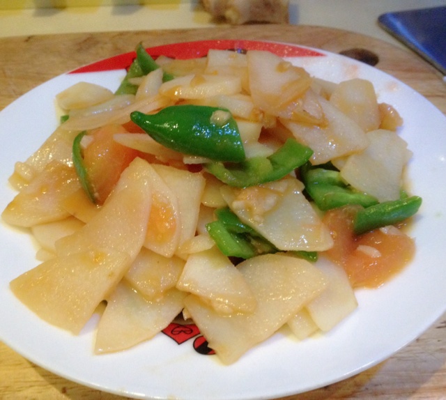 青椒番茄土豆片