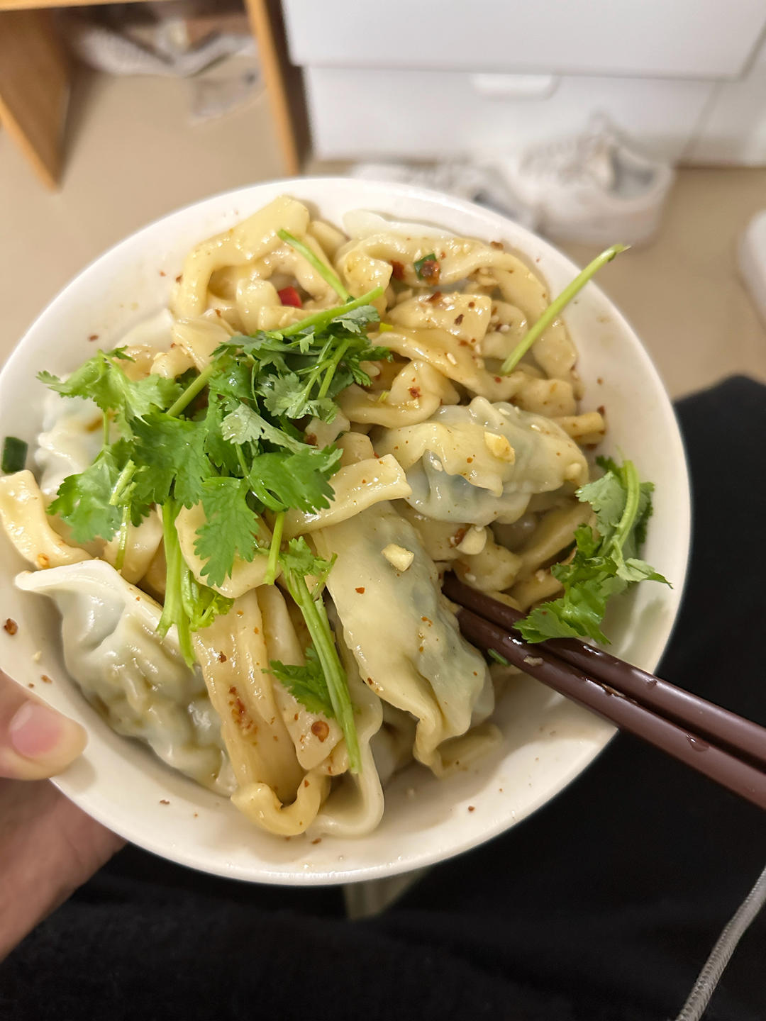 简单到不行的油泼面