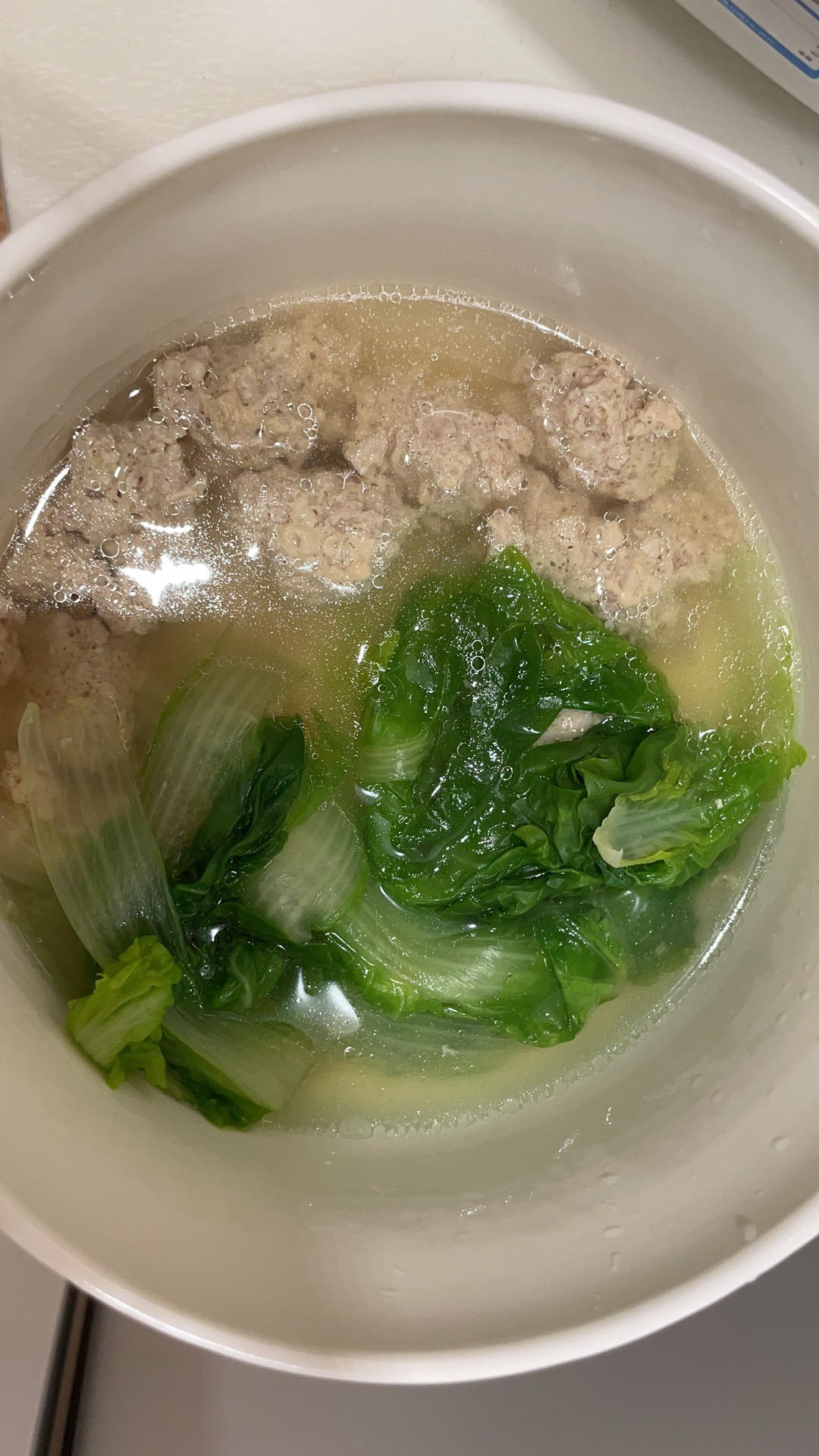 小白菜猪肉丸子汤