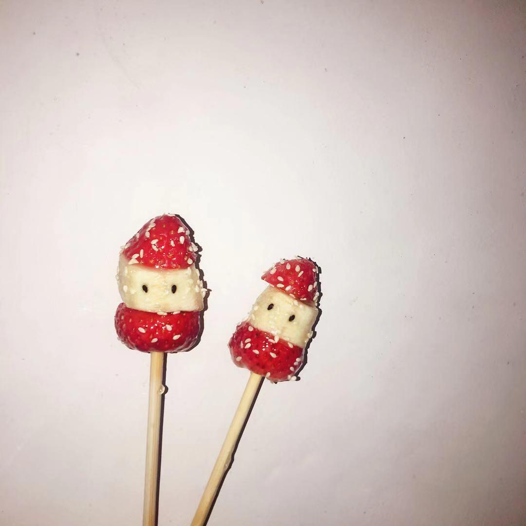 草莓香蕉圣诞老人