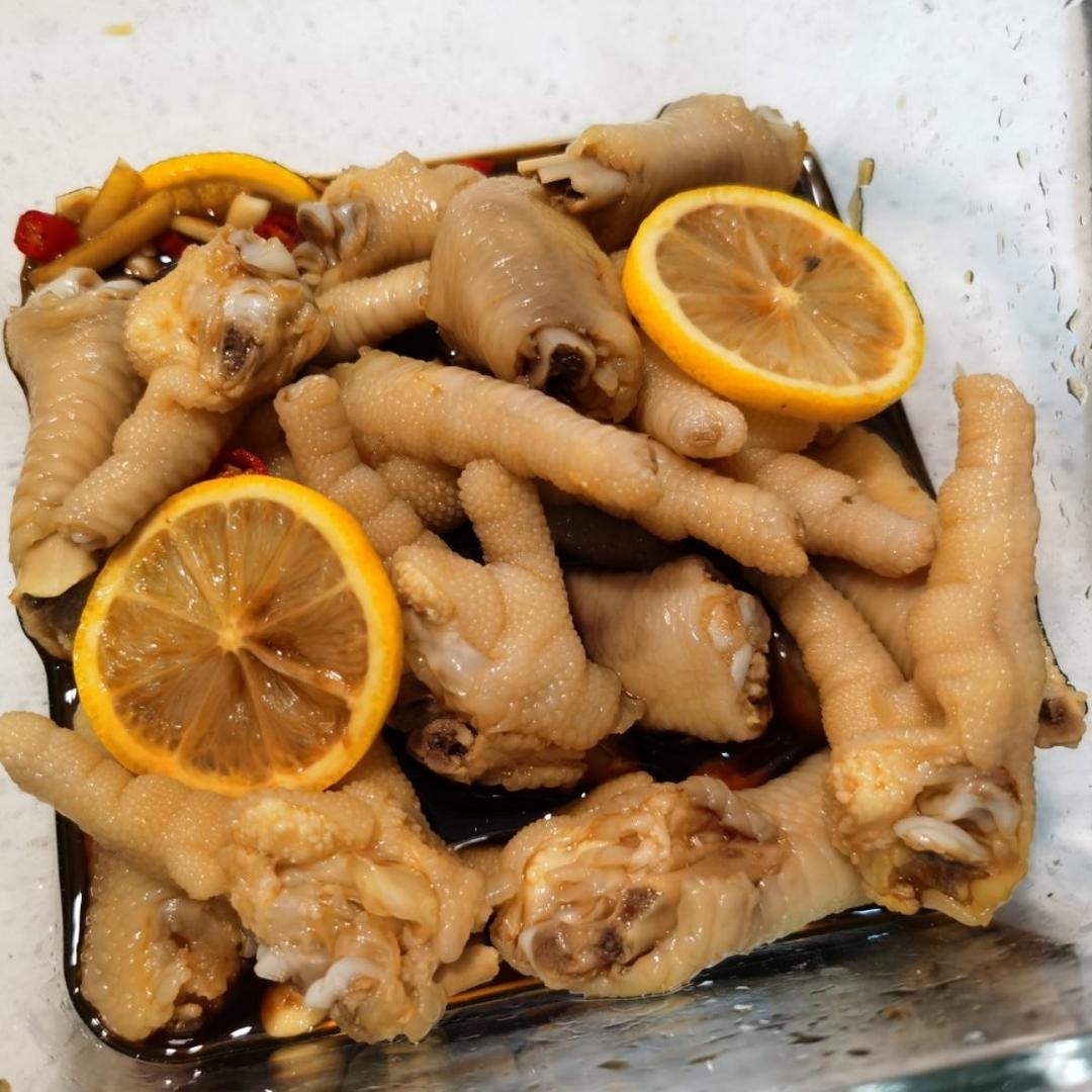 停不下来的秘制凉拌鸡爪