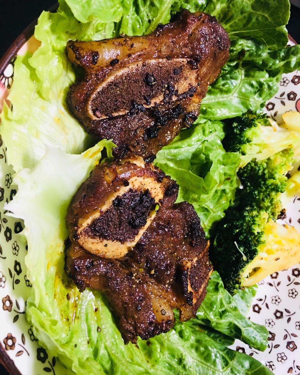 香煎牛仔骨