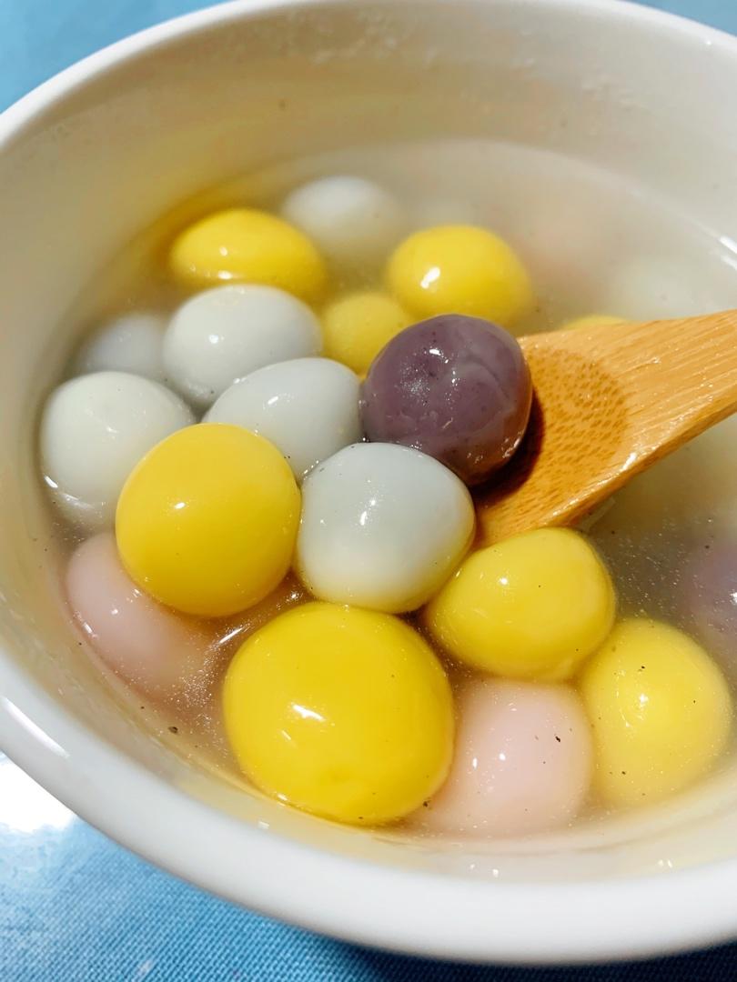彩色元宵