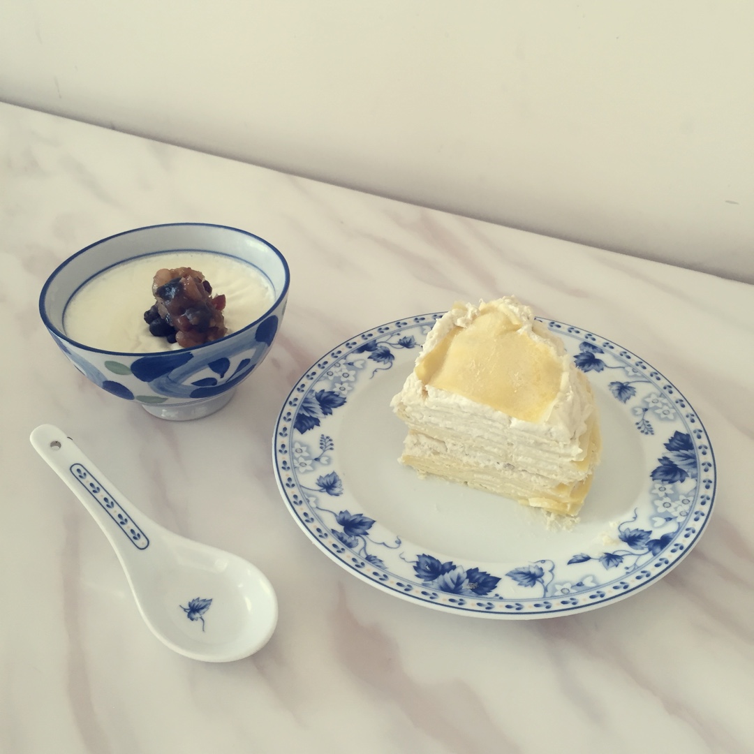 双皮奶（科学方子：淡奶油兑牛奶以假乱真乳脂达到8%的水牛奶，在家轻松做出正宗顺德味儿）