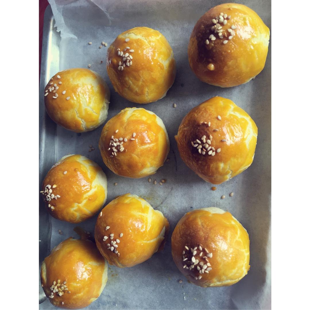 蛋黄酥