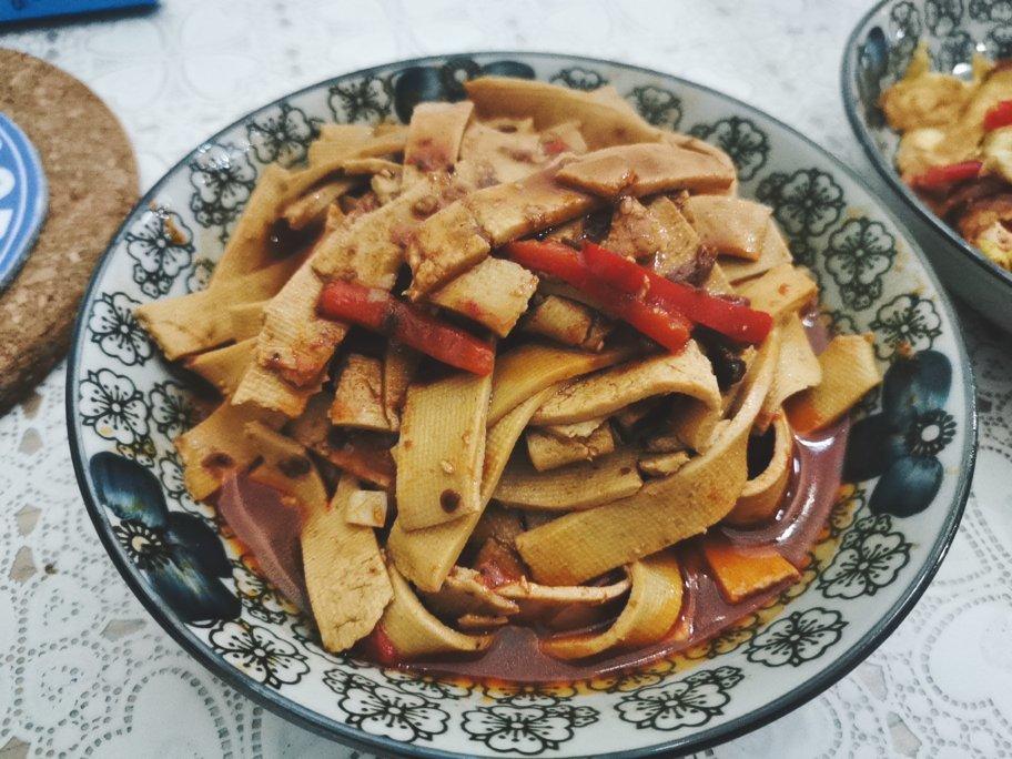一分钟学会懒人版香辣豆腐皮