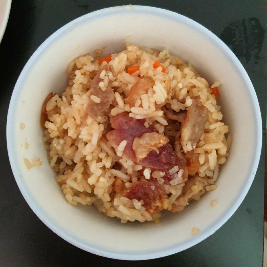 懒人必备～电饭煲腊肠焖饭