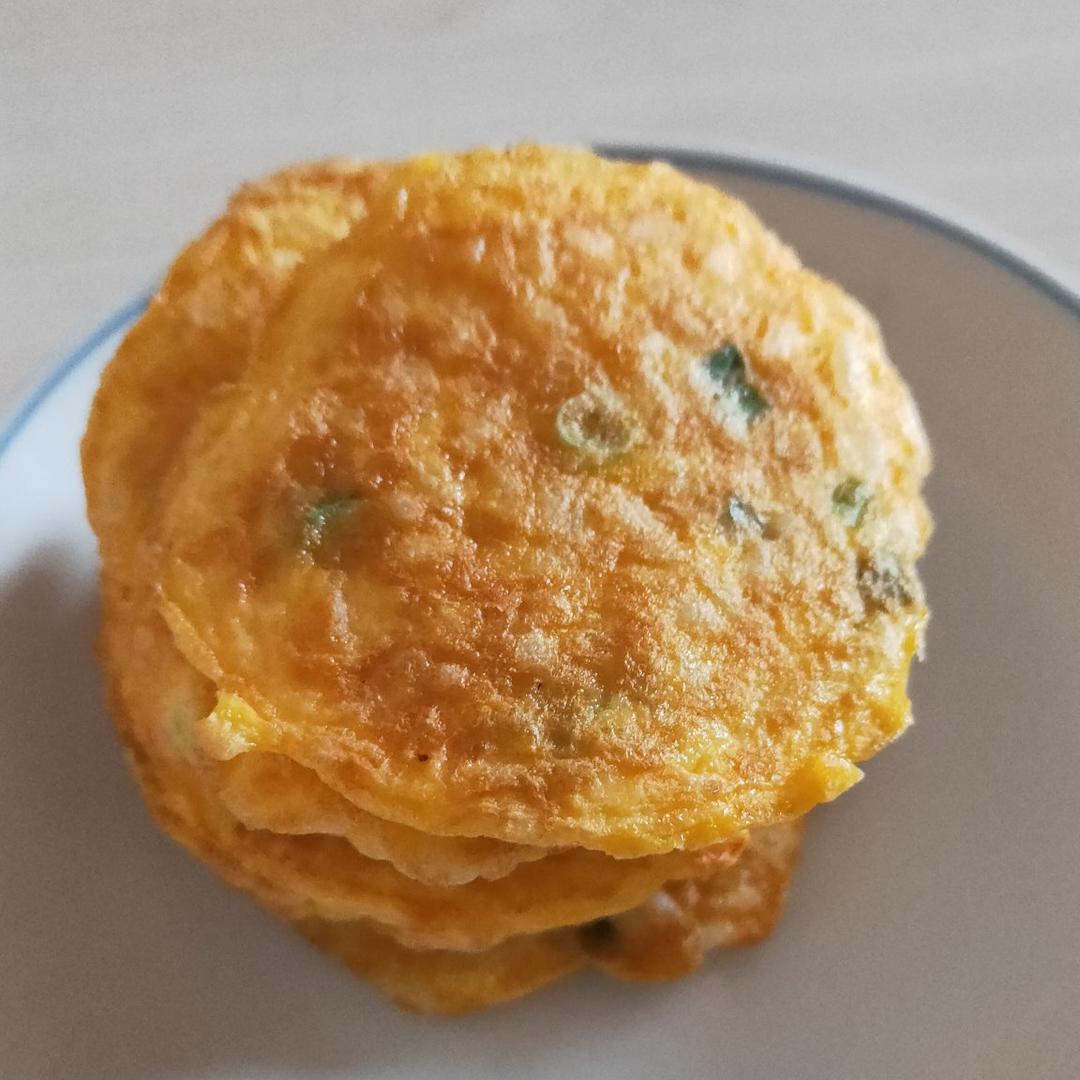 米饭蛋饼（剩米饭煎蛋饼）