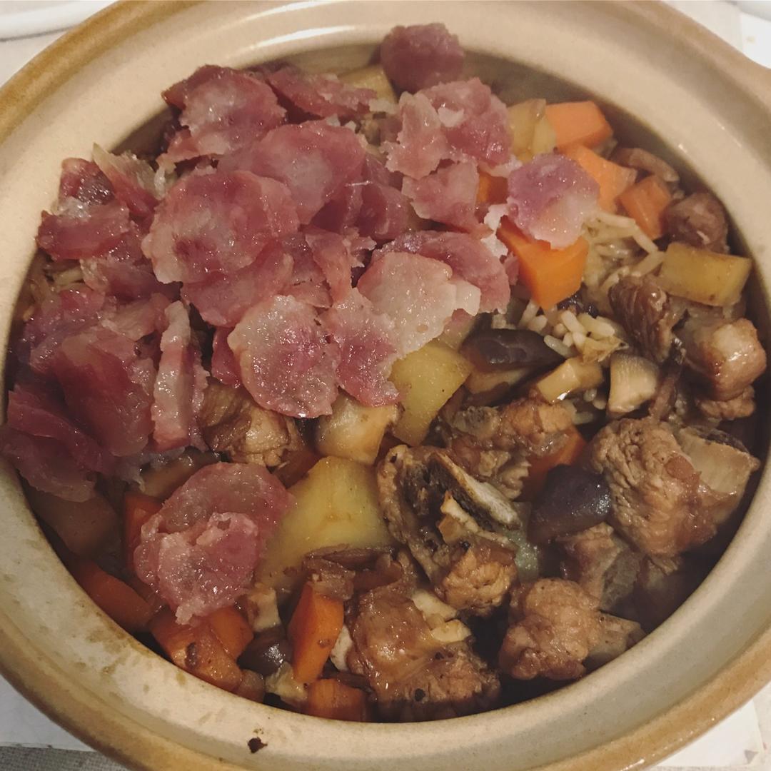 喷香排骨焖饭（爆好吃）