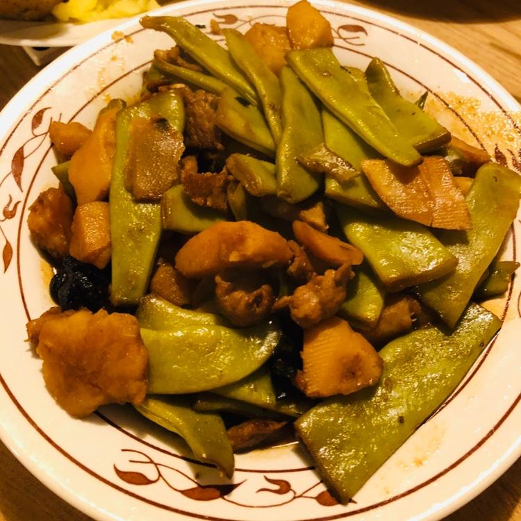土豆炖豆角