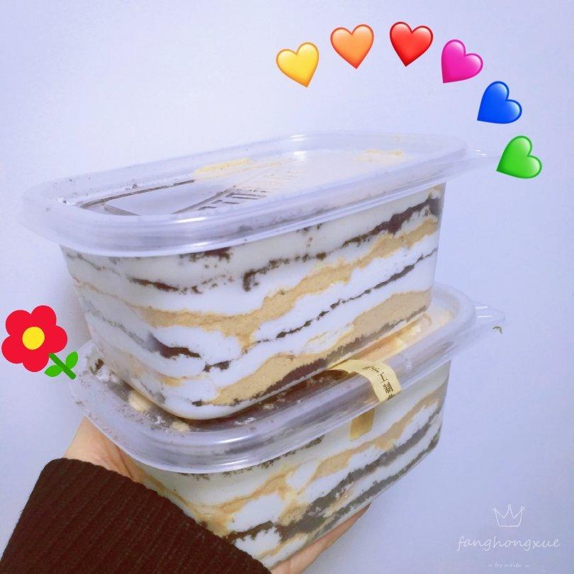 双色木糠盒子蛋糕