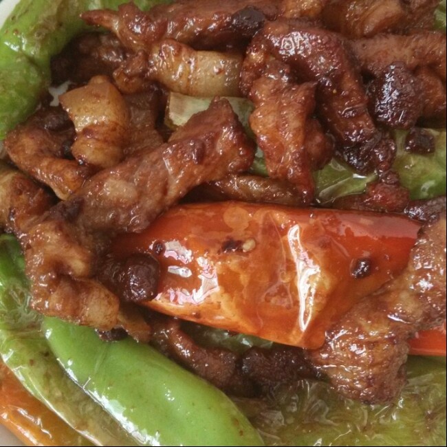盐煎尖椒五花肉片