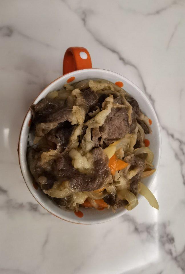 肥牛饭
